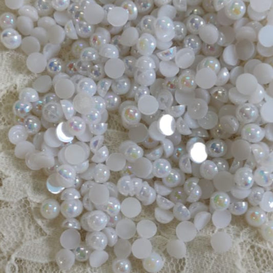 Acrylic Half Cut Pearl - Holographic - White