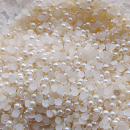 Acrylic Half Cut Pearl - Off White