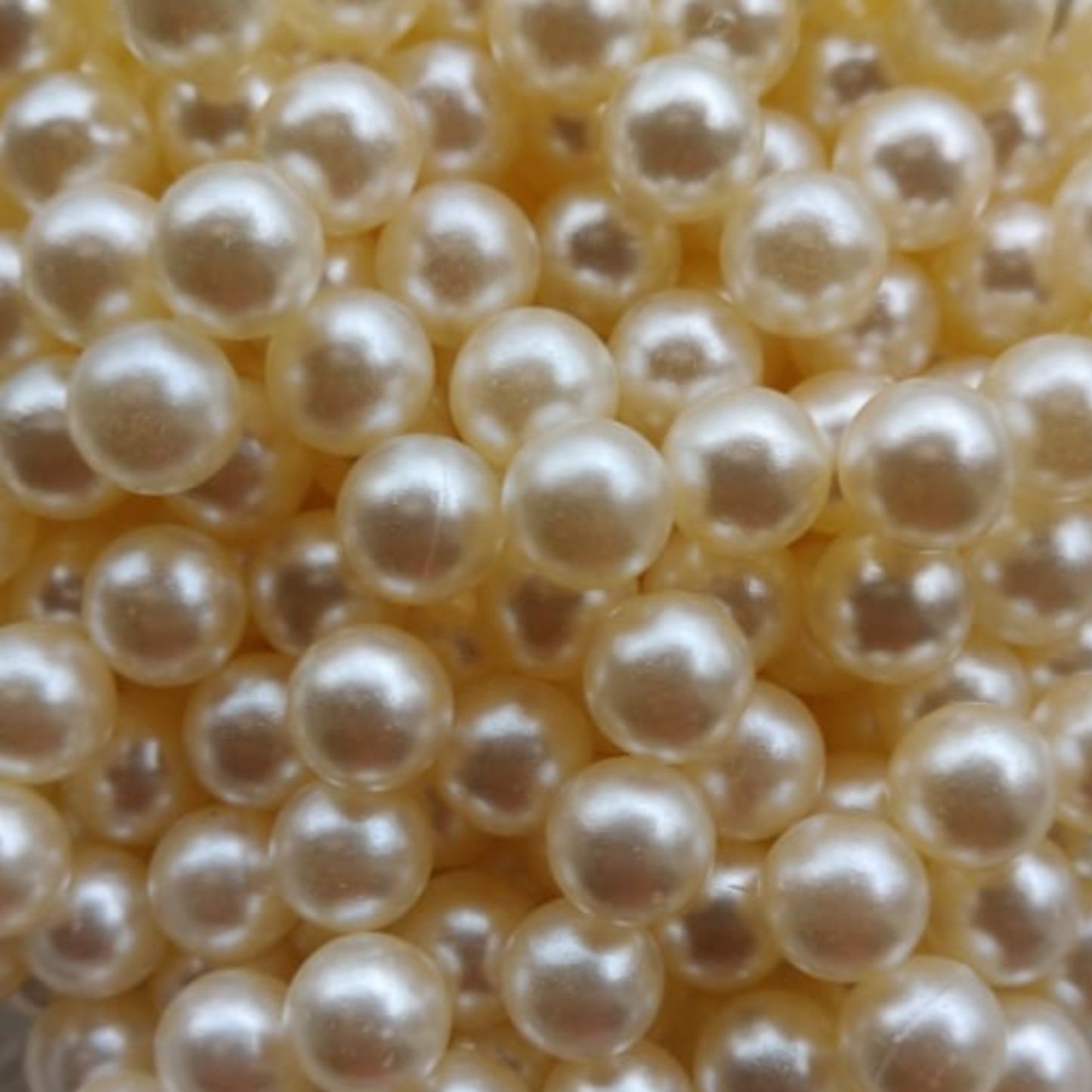 Acrylic Pearl - Without Hole - Off White